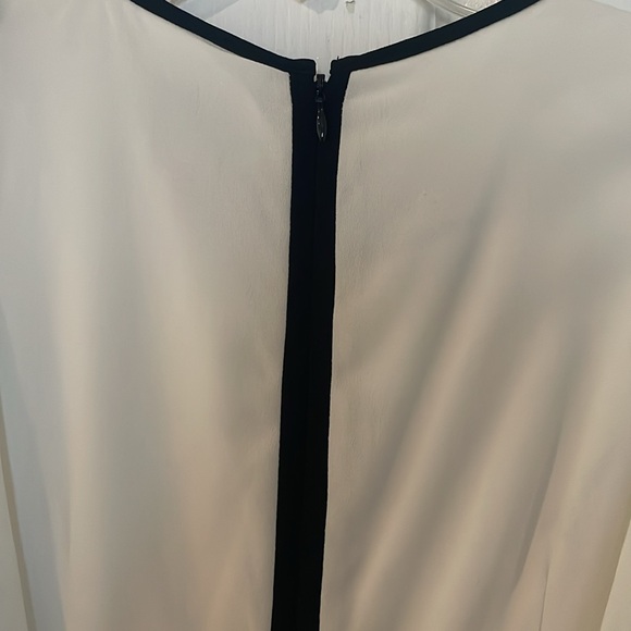Vince Camuto Crop Jumper Romper Winter White Black Sz 4 Zip Split Flair Back Leg - Picture 7 of 16